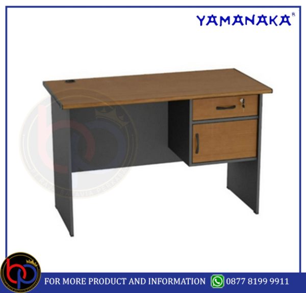 YV-51 YAMANAKA + LOGO MEJA KERJA 1/2 BIRO 1 LACI & 1 LOKER YAMANAKA YV-51